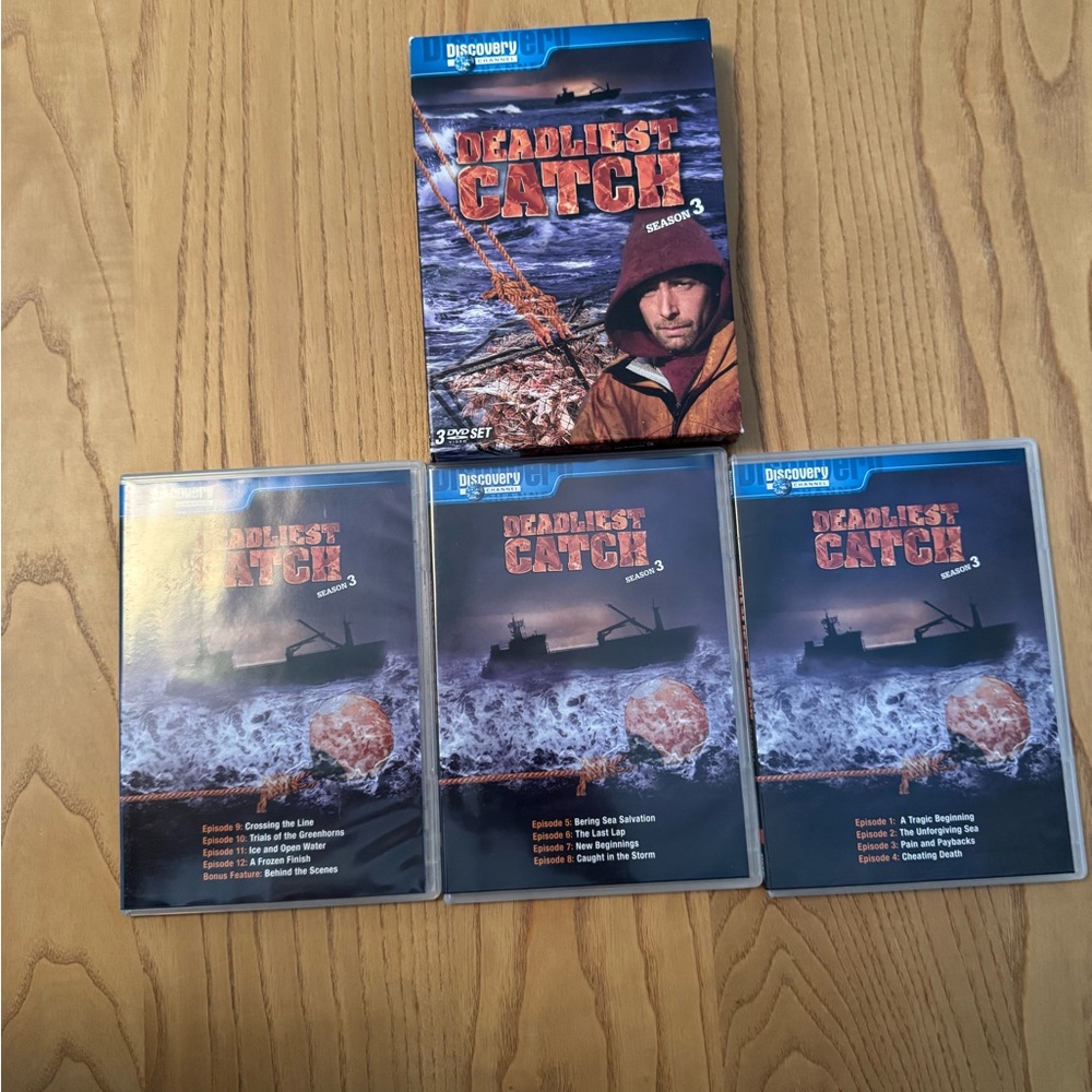 Discovery Deadliest Catch Season 3 DVD Set - Like New Condition